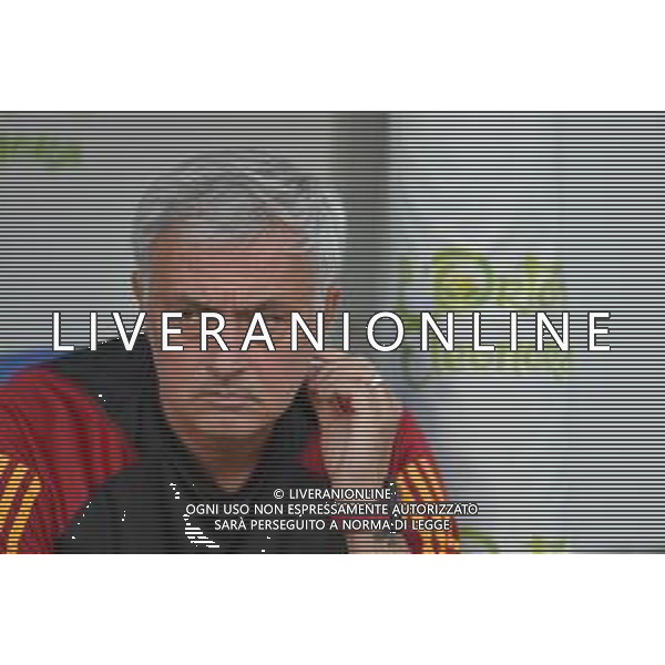 8-10-2023. Cagliari calcio-A.S. Roma. 8° giornata campionato calcio italiano Serie A 2023/2024, Stadio Unipol Domus Cagliari. Foto Salvatore Moi/Agenzia Aldo Liverani s.as. Nella foto: Jose\' Mourinho allenatore Roma ©MOI SALVATORE / AGENZIA ALDO LIVERANI SAS