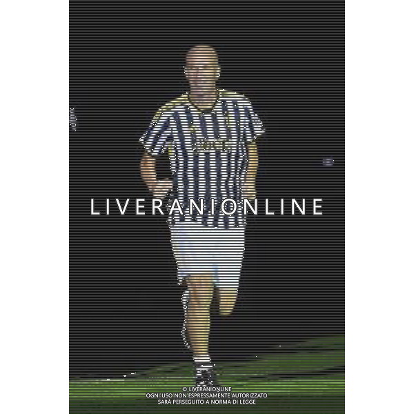 TVMV-Torino 10.10.2023 Pala Apitur ©Manuela Viganti/Agenzia Aldo Liverani Together: a Black & White Show 100 Anni Famiglia Agnelli Nella foto: zinedine zidane ©Viganti / AGENZIA ALDO LIVERANI SAS