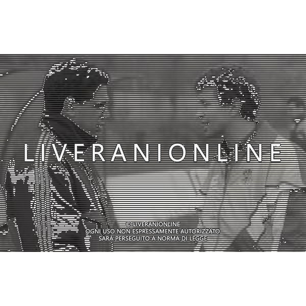 NEG-RETROSPETTIVA MARK GORDON ELLA ALLENATORE MEDIOLANUM RUGBY NELLA FOTO MARK GORDON ELLA ALLENATORE MEDIOLANUM RUGBY NELL\'ANNO 1992-1993 CON WAYNE SMITH ALLENATORE BENETTON RUGBY AG ALDO LIVERANI SAS  