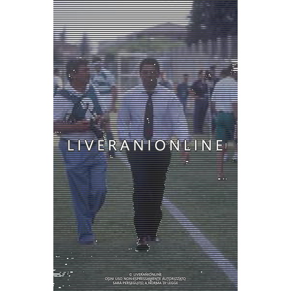 DIAP-RETROSPETTIVA MARK GORDON ELLA ALLENATORE MEDIOLANUM RUGBY NELLA FOTO MARK GORDON ELLA ALLENATORE MEDIOLANUM RUGBY NELL\'ANNO 1992-1993  AG ALDO LIVERANI SAS  