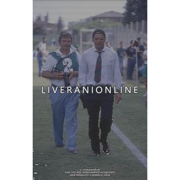 DIAP-RETROSPETTIVA MARK GORDON ELLA ALLENATORE MEDIOLANUM RUGBY NELLA FOTO MARK GORDON ELLA ALLENATORE MEDIOLANUM RUGBY NELL\'ANNO 1992-1993  AG ALDO LIVERANI SAS  