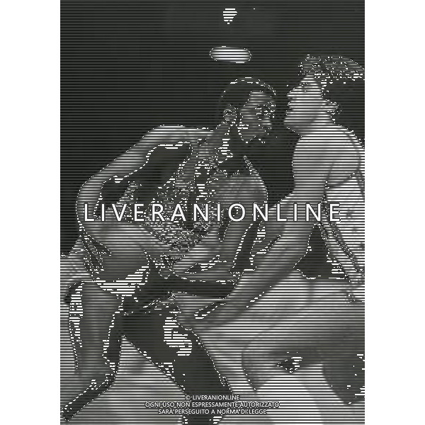 ST-RETROSPETTIVA JOSEPH WASHINGTON BRYANT BASKET NELLA FOTO JOSEPH WASHINGTON BRYANT NELL\'ANNO 1984 AG ALDO LIVERANI SAS