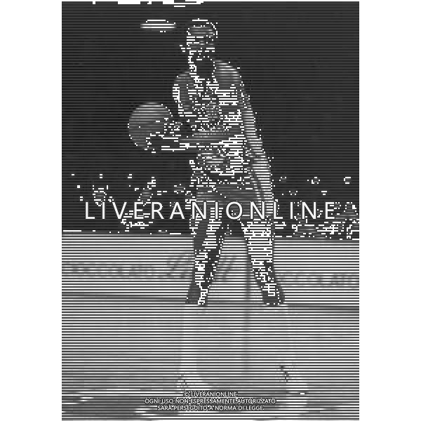 ST-RETROSPETTIVA JOSEPH WASHINGTON BRYANT BASKET NELLA FOTO JOSEPH WASHINGTON BRYANT NELL\'ANNO 1984 AG ALDO LIVERANI SAS