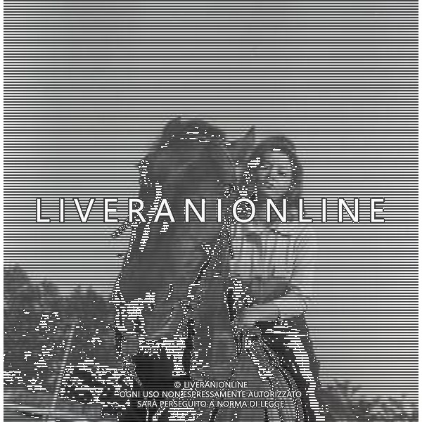 NEG-RETROSPETTIVA MILLA SANNONER ATTRICE NELLA FOTO MILLA SANNONER A MILANO NELL\'ANNO 1964 AL MANEGGIO AG ALDO LIVERANI SAS 