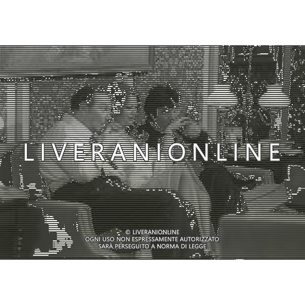 NEG-RETROSPETTIVA MILLA SANNONER ATTRICE NELLA FOTO MILLA SANNONER CON FRANCO FRANCHI A MILANO NELL\'ANNO 1975 TRASMISSIONE RAI AG ALDO LIVERANI SAS  