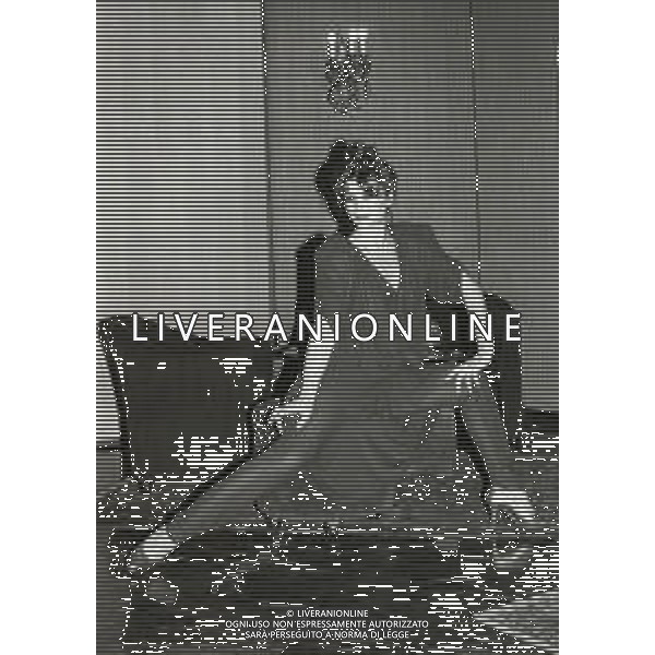 NEG-RETROSPETTIVA MILLA SANNONER ATTRICE NELLA FOTO MILLA SANNONER A MILANO NELL\'ANNO 1979 IN TEATRO AG ALDO LIVERANI SAS 
