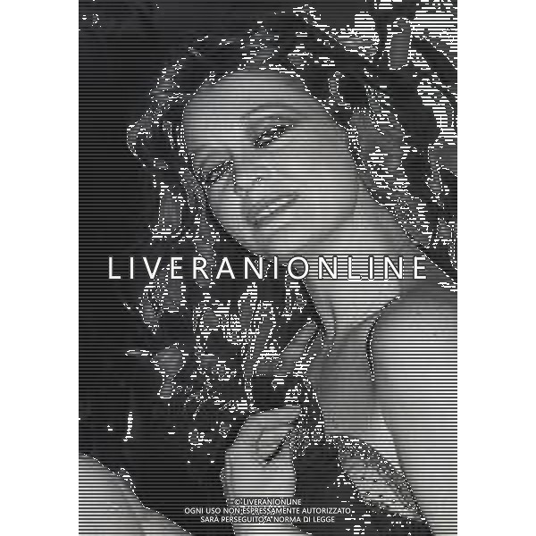 NEG-RETROSPETTIVA MILLA SANNONER ATTRICE NELLA FOTO MILLA SANNONER A MILANO NELL\'ANNO 1979 IN TEATRO AG ALDO LIVERANI SAS 
