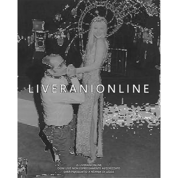 Neg - RETROSPETTIVA ILONA STALLER \'CICCIOLINA\' ATTRICE, PORNO STAR NELLA FOTO NEL PROGRAMMA TELEVISIVO DI ENZO TRAPANI \'C\'ERA DUE VOLTE\' NEL 1980 AG ALDO LIVERANI SAS