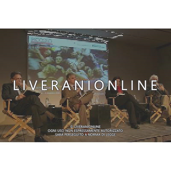 MILANO 5 DICEMBRE 2005 LA CASA DELLE SCUOLE DI TEATRO NELLA FOTO: SERGIO ESCOBAR CARLO PURI FIRENZA GUIDI E LUCA RONCONI PH FRANKY/AD ALDO LIVERANI