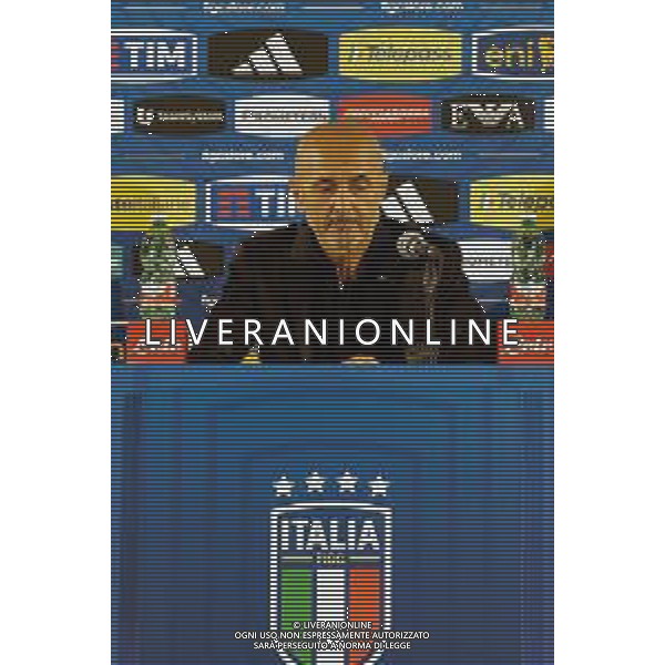 Luciano Spalletti head coach of Italy speaks with the media during a press conference at Stadio San Nicola on October 13, 2023 in Bari, Italy. (Photo by Emmanuele Mastrodonato/ag. Aldo LIverani sas)/AGENZIA ALDO LIVERANI SAS