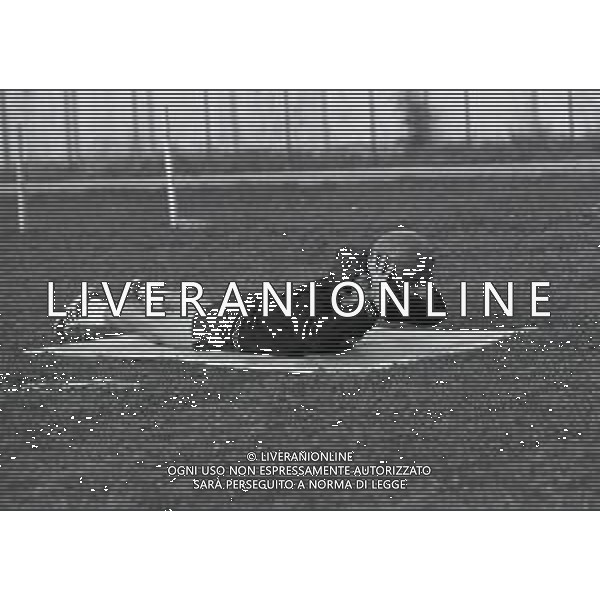 NEG-RETROSPETTIVA GIANNI RIVERA CALCIATORE E DIRIGENTE SPORTIVO NELLA FOTO GIANNI RIVERA ALLENAMENTO AD ASIAGO NELL\'ANNO 1975 AG ALDO LIVERANI SAS