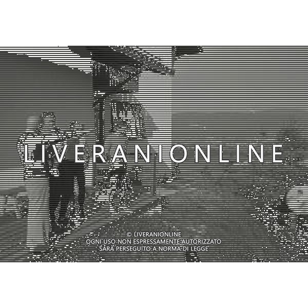 NEG-RETROSPETTIVA GIANNI RIVERA CALCIATORE E DIRIGENTE SPORTIVO NELLA FOTO GIANNI RIVERA ALLENAMENTO AD ASIAGO NELL\'ANNO 1975 AG ALDO LIVERANI SAS
