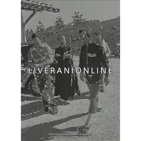NEG-RETROSPETTIVA GIANNI RIVERA CALCIATORE E DIRIGENTE SPORTIVO NELLA FOTO GIANNI RIVERA ALLENAMENTO AD ASIAGO NELL\'ANNO 1975 AG ALDO LIVERANI SAS