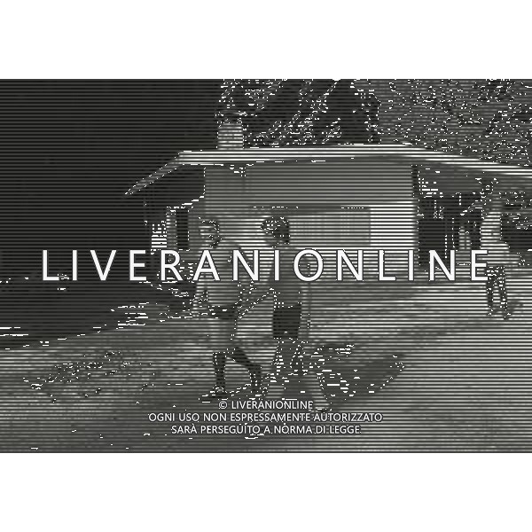 NEG-RETROSPETTIVA GIANNI RIVERA CALCIATORE E DIRIGENTE SPORTIVO NELLA FOTO GIANNI RIVERA ALLENAMENTO AD ASIAGO NELL\'ANNO 1975 AG ALDO LIVERANI SAS