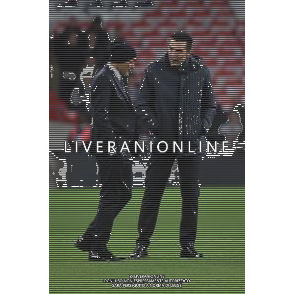 TVRG Inghilterra vs Italia nella foto Luciano Spalletti allenatore Italia SX e Gianluigi Buffon capo delegazione Italia DX parlano prima della gara Londra (ENG) 17-10-2023 Wembley Stadium Gruppo C di qualificazione a UEFA EURO 2024 foto Roberto Garavaglia/ag. Aldo Liverani sas