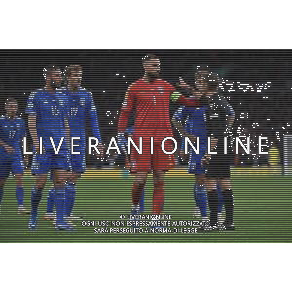 TVRG Inghilterra vs Italia nella foto proteste Italia con l\'arbitro Clement Turpin (FRA) Londra (ENG) 17-10-2023 Wembley Stadium Gruppo C di qualificazione a UEFA EURO 2024 foto Roberto Garavaglia/ag. Aldo Liverani sas