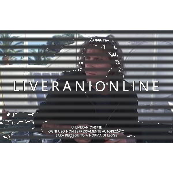 DIAP-RETROSPETTIVA GERARD DEPARDIEU ATTORE NELLA FOTO GERARD DEPARDIEU A CANNES NELL\'ANNO 1982 AG ALDO LIVERANI SAS 