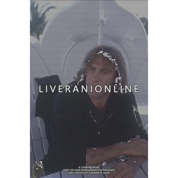 DIAP-RETROSPETTIVA GERARD DEPARDIEU ATTORE NELLA FOTO GERARD DEPARDIEU A CANNES NELL\'ANNO 1982 AG ALDO LIVERANI SAS 