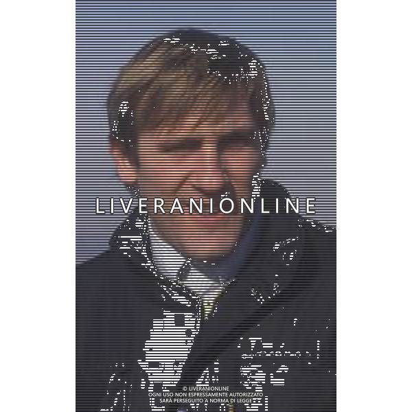 DIAP-RETROSPETTIVA GERARD DEPARDIEU ATTORE NELLA FOTO GERARD DEPARDIEU NELL\'ANNO 1985 A MILANO IN TERRAZZA MARTINI AG ALDO LIVERANI SAS  