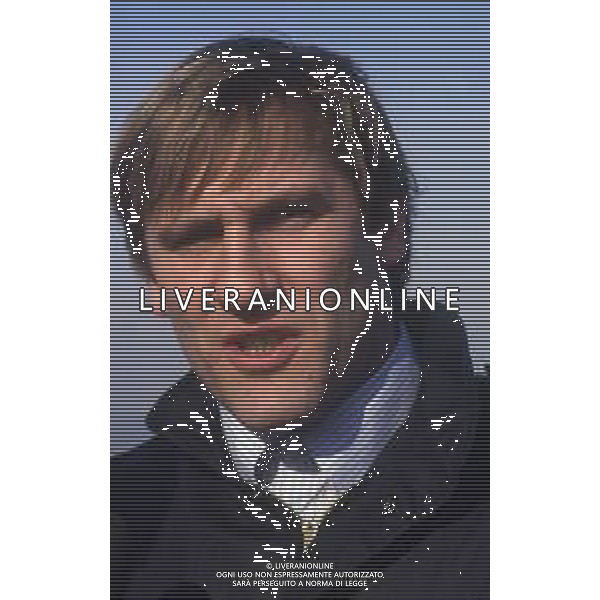 DIAP-RETROSPETTIVA GERARD DEPARDIEU ATTORE NELLA FOTO GERARD DEPARDIEU NELL\'ANNO 1985 A MILANO IN TERRAZZA MARTINI AG ALDO LIVERANI SAS  