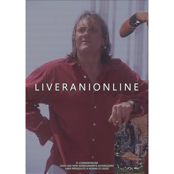 DIAP-RETROSPETTIVA GERARD DEPARDIEU ATTORE NELLA FOTO GERARD DEPARDIEU NELL\'ANNO 1998 A CANNES AG ALDO LIVERANI SAS 