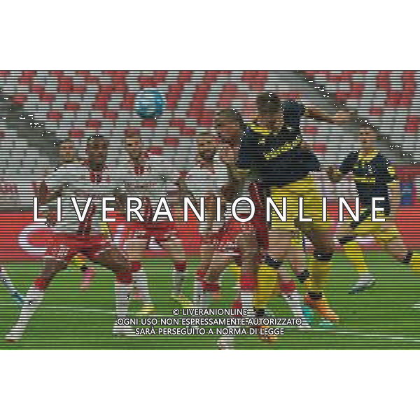 Nicholas Bonfanti of Modena FC and Mehdi Dorval of SSC Bari during the Italian Serie B match SSC Bari vs Modena FC on October 21, 2023 at the San Nicola stadium in Bari, Italy. Photo by Emmanuele Mastrodonato/ag. Aldo Liverani sas