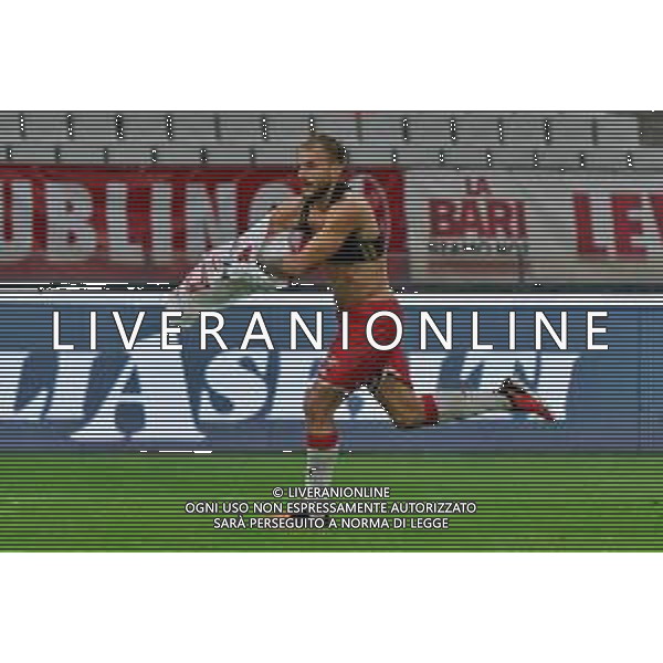 Giuseppe Sibilli of SSC Bari celebrates after scoring a goal during the Italian Serie B match SSC Bari vs Modena FC on October 21, 2023 at the San Nicola stadium in Bari, Italy. Photo by Emmanuele Mastrodonato/ag. Aldo Liverani sas