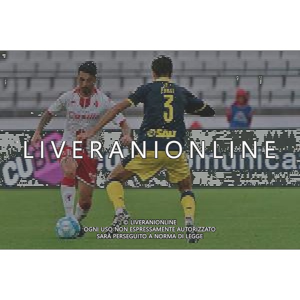 Nicola Bellomo of SSC Bari and Fabio Ponsi of Modena FC during the Italian Serie B match SSC Bari vs Modena FC on October 21, 2023 at the San Nicola stadium in Bari, Italy. Photo by Emmanuele Mastrodonato/ag. Aldo Liverani sas