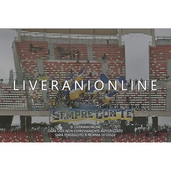 Supporters of Modena FC during the Italian Serie B match SSC Bari vs Modena FC on October 21, 2023 at the San Nicola stadium in Bari, Italy. Photo by Emmanuele Mastrodonato/ag. Aldo Liverani sas