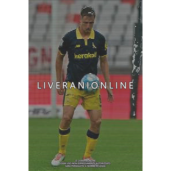 Luca Magnino of Modena FC during the Italian Serie B match SSC Bari vs Modena FC on October 21, 2023 at the San Nicola stadium in Bari, Italy. Photo by Emmanuele Mastrodonato/ag. Aldo Liverani sas