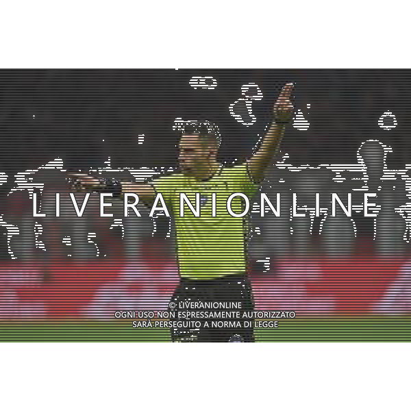 Milan vs Juventus nella foto l\'arbitro Maurizio Mariani di Aprilia (LT) Milano 22-10-2023 Stadio Giuseppe Meazza - San Siro Campionato Serie A TIM - 9a giornata foto Roberto Garavaglia/ag. Aldo Liverani sas / AGENZIA ALDO LIVERANI SAS