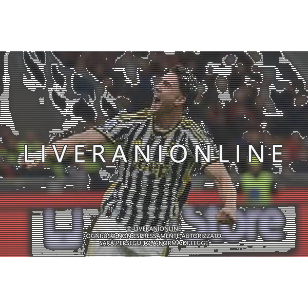 Milan vs Juventus nella foto Dusan Vlahovic (Juventus) esulta dopo il gol dell\'1 a 0 segnato da Manuel Locatelli (Juventus) Milano 22-10-2023 Stadio Giuseppe Meazza - San Siro Campionato Serie A TIM - 9a giornata foto Roberto Garavaglia/ag. Aldo Liverani sas