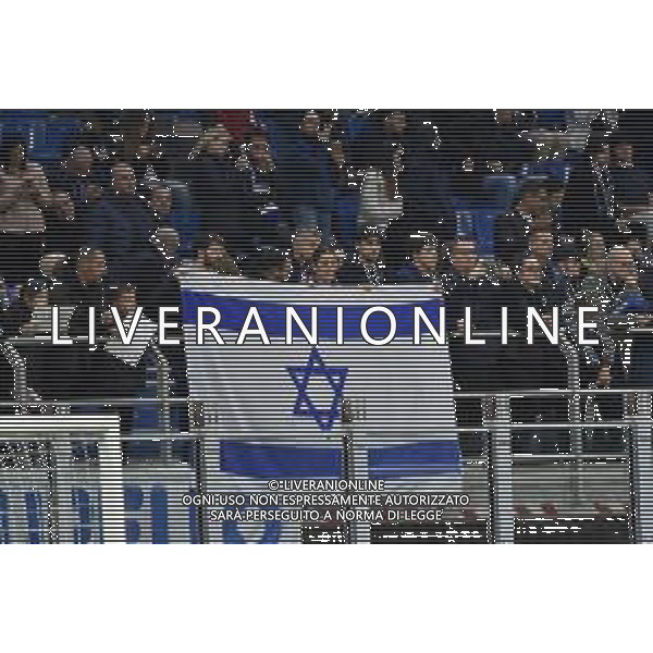 Inter vs Salisburgo nella foto una bandiera di Israele esposta sugli spalti dei tifosi poi fatta rimuovere dal servizio d\'ordine Milano 24-10-2023 Stadio Giuseppe Meazza - San Siro UEFA Champions League fase a gironi 3a giornata - Gruppo D foto Roberto Garavaglia/ag. Aldo Liverani sas/AGENZIA ALDO LIVERANI SAS