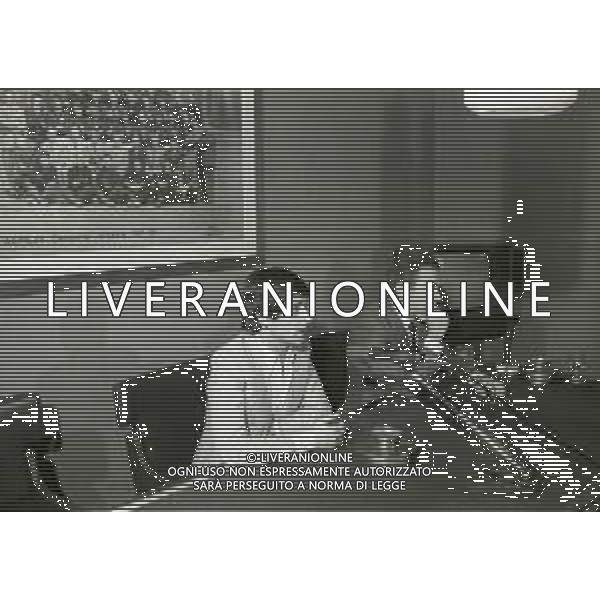 NEG-RETROSPETTIVA GIANNI RIVERA CALCIATORE NELLA FOTO GIANNI RIVERA E FELICE COLOMBO IN CONFERENZA STAMPA NELL\'ANNO 1979 A MILANO NELLA SEDE DEL MILAN IN VIA TURATI A MILANO AG ALDO LIVERANI SAS 