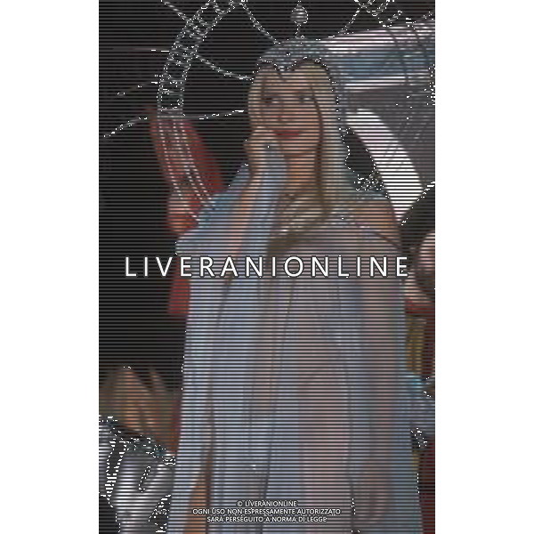 Dia- RETROSPETTIVA ILONA STALLER \'CICCIOLINA\' ATTRICE, PORNO STAR NELLA FOTO NEL PROGRAMMA TELEVISIVO DI ENZO TRAPANI \'C\'ERA DUE VOLTE\' NEL 1980 AG ALDO LIVERANI SAS