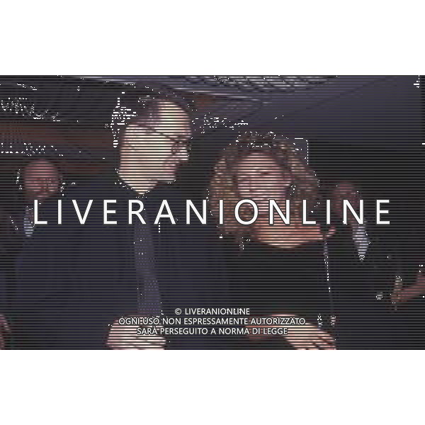 DIAP-RETROSPETTIVA WIM WENDERS REGISTA NELLA FOTO WIM WENDERS CON SOLVEIGH DOMMARTIN A CANNES NELL\'ANNO 1989 AG ALDO LIVERANI SAS  