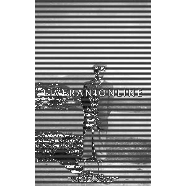 NEG-RETROSPETTIVA ALBERTO MORAVIA PSEUDONIMO DI ALBERTO PINCHERLE SCRITTORE-SCENEGGIATORE NELLA FOTO RIPRODUZIONI ALBERTO MORAVIA FOTO SANDRO VESPASIANI-AG GIOVANNI LIVERANI-AG ALDO LIVERANI SAS