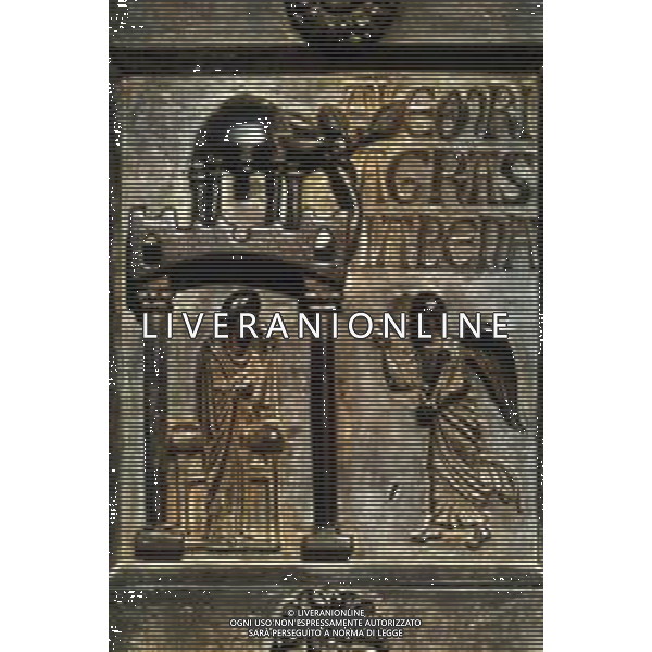 TOSCANA CIITA\' PISA-porta di san ranieri capolavoro di bonanno pisano duomo di pisa AG ALDO LIVERANI SAS