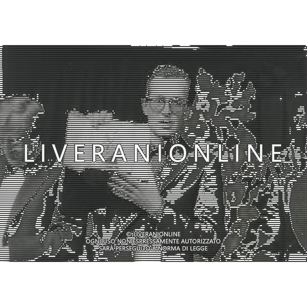 NEG-RETROSPETTIVA WIM WENDERS REGISTA NELLA FOTO WIM WENDERS VINCE LA PALMA D\'ORO A CANNES - NELL\'ANNO 1984 AG ALDO LIVERANI SAS