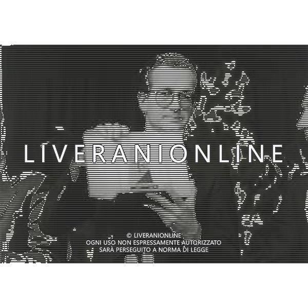 NEG-RETROSPETTIVA WIM WENDERS REGISTA NELLA FOTO WIM WENDERS VINCE LA PALMA D\'ORO A CANNES NELL\'ANNO 1984 AG ALDO LIVERANI SAS