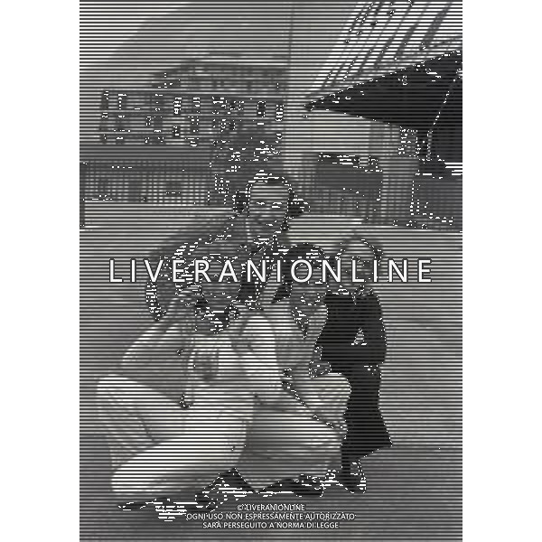 RETROSPETTIVA COMPLESSO I RICCHI E POVERI NELLA FOTO COMPLESSO MUSICALE DEI RICCHI E POVERI NELL\'ANNO 1971 AL FESTIVAL DI SAINT VINCENT Angelo Sotgiu, Franco Gatti, Angela Brambati e Marina Occhiena AG ALDO LIVERANI SAS