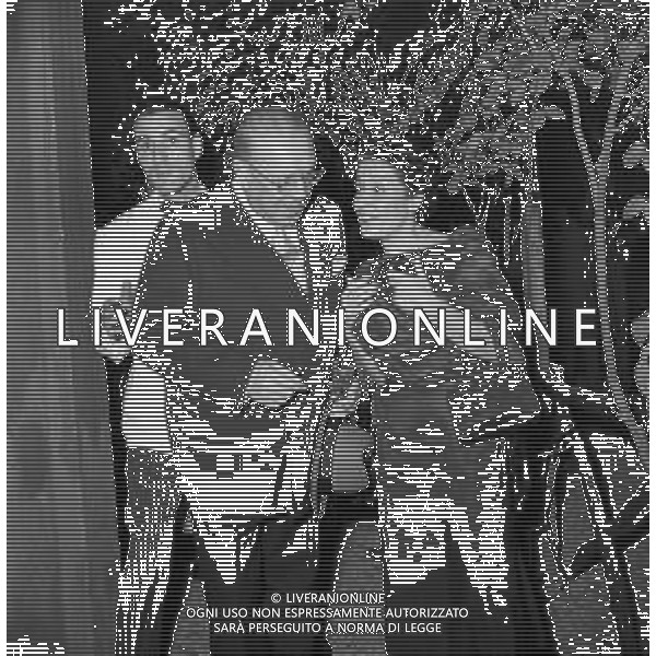 Neg- RIUNIONE VARI ARTISTI E PERSONALITA\' A SOSTEGNO DI VIA MARGUTTA A ROMA ANNI \'50 NELLA FOTO LA SCRITTRICE FLORA VOLPINI AG ALDO LIVERANI SAS
