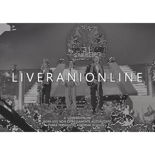 NEG-RETROSPETTIVA COMPLESSO I RICCHI E POVERI NELLA FOTO IL COMPLESSO MUSICALE DEI RICCHI E POVERI NELL\'ANNO 1981 AL FESTIVAL DI SANREMO Angelo Sotgiu, Franco Gatti, Angela Brambati AG ALDO LIVERANI SAS 