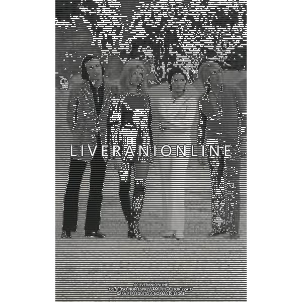 NEG- RETROSPETTIVA COMPLESSO I RICCHI E POVERI NELLA FOTO COMPLESSO MUSICALE DEI RICCHI E POVERI NELL\'ANNO 1970 A ROMA Angelo Sotgiu, Franco Gatti, Angela Brambati e Marina Occhiena AG ALDO LIVERANI SAS