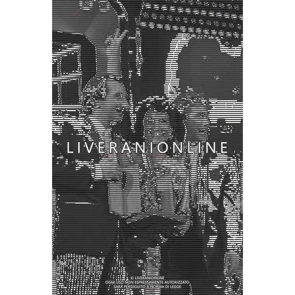 NEG-RICCHI E POVERI gruppo musicale italiano, nato artisticamente nel 1968, a Genova - Retrospettivaâ€¨(composto da Angela Brambati, Angelo Sotgiu e Franco Gatti) nella foto IL COMPLESSO DEI RICCHI E POVERI VINCITORE DEL FESTIVAL DI SANREMO NELL\'ANNO 1985 © Archivio / AGENZIA ALDO LIVERANI SAS €