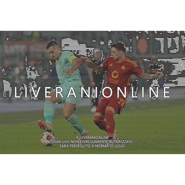 Roma vs Slavia Praga - Europa League - 3 giornata - Stadio Olimpico - Roma 26-10-2023 nella foto Holes e Zalewski ©Federico Gaetano/AGENZIA ALDO LIVERANI SAS