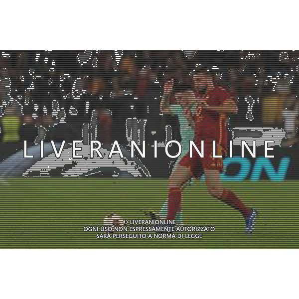 Roma vs Slavia Praga - Europa League - 3 giornata - Stadio Olimpico - Roma 26-10-2023 nella foto Zafeiris e Cristante ©Federico Gaetano/AGENZIA ALDO LIVERANI SAS