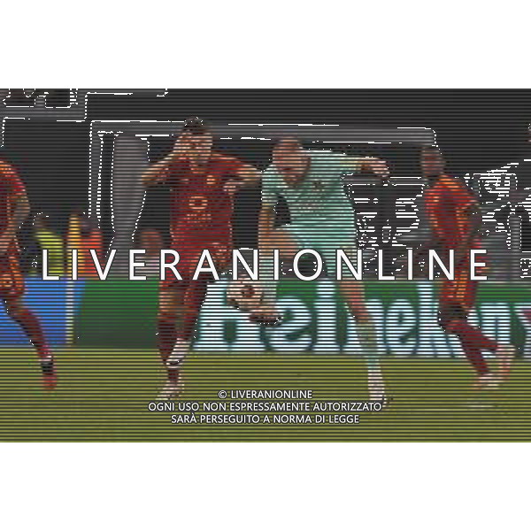 Roma vs Slavia Praga - Europa League - 3 giornata - Stadio Olimpico - Roma 26-10-2023 nella foto El Shaarawy e Van Buren ©Federico Gaetano/AGENZIA ALDO LIVERANI SAS