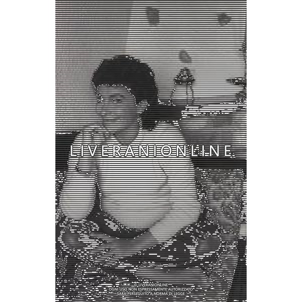 RETROSPETTIVA COMPLESSO I RICCHI E POVERI NELLA FOTO ANGELA BRAMBATI NELL\'ANNO 1982 AG ALDO LIVERANI SAS 