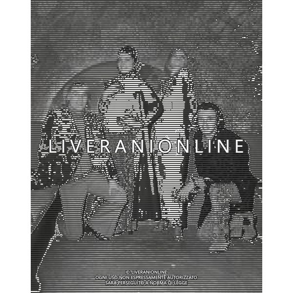 NEG-RETROSPETTIVA COMPLESSO I RICCHI E POVERI NELLA FOTO COMPLESSO MUSICALE DEI RICCHI E POVERI A FIRENZE NELL\'ANNO 1970 Angelo Sotgiu, Franco Gatti, Angela Brambati e Marina Occhiena AG ALDO LIVERANI SAS 